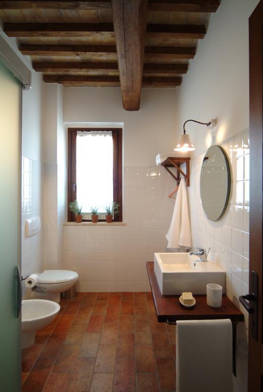 Agriturismo Casale Le Selvette Ripa Værelse billede