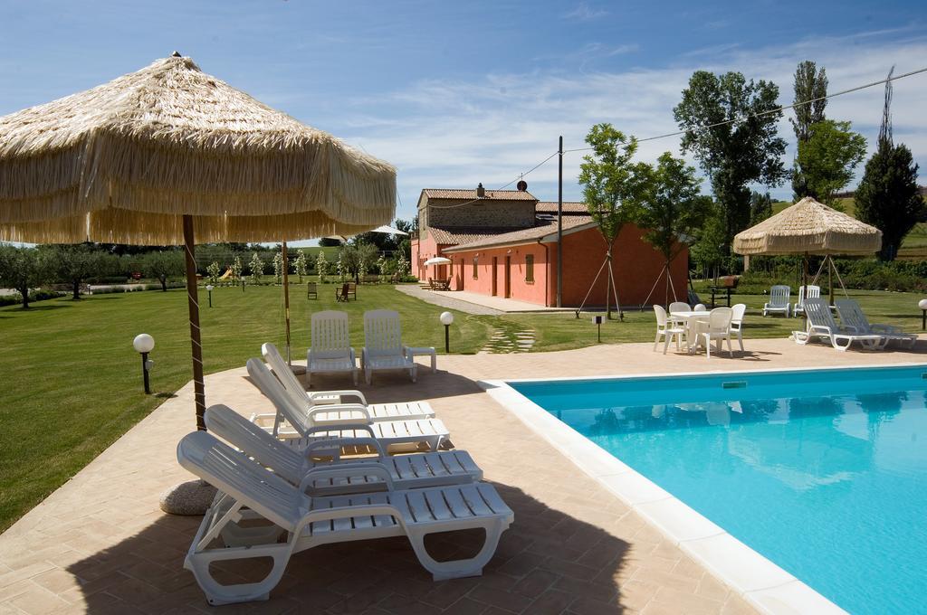 Agriturismo Casale Le Selvette Ripa Eksteriør billede